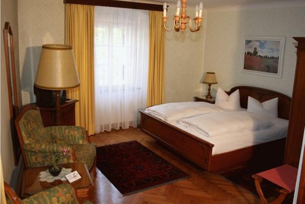 Schlosshotel Post Edelfreisitz Sprengenstein Imst Ngoại thất bức ảnh